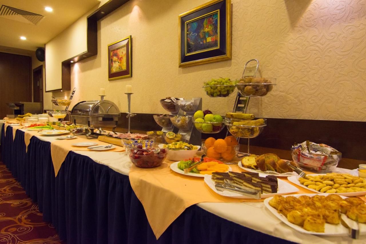 Отель Hotel Forum София-37