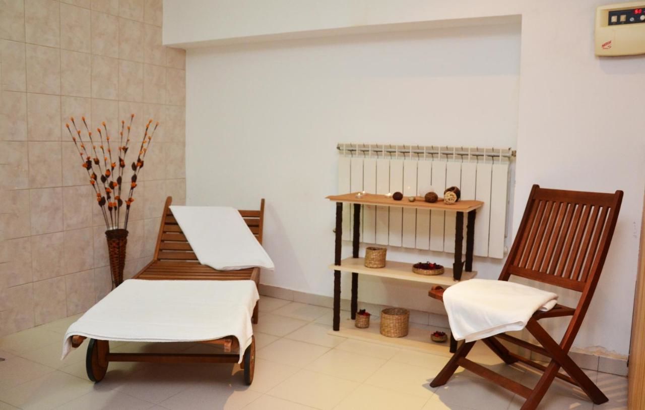 Отель Hotel Forum София-46