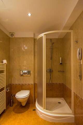 Отель Hotel Forum София Люкс-8