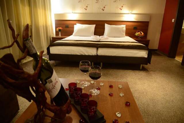 Отель Hotel Forum София-29