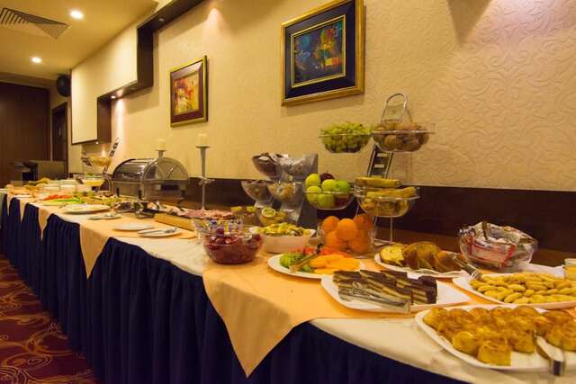 Отель Hotel Forum София-36